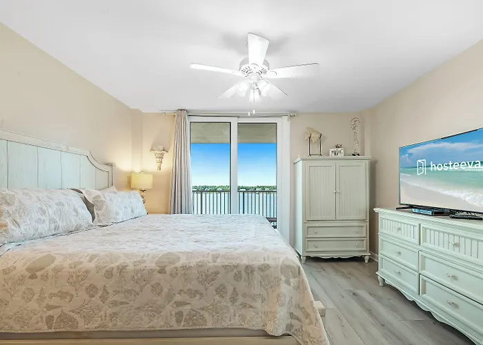 Apartment Compass Point *